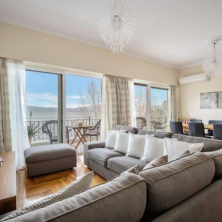Bright Central Apartment With Splendid Sea View! Chalkida Exterior foto