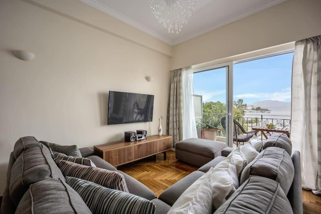 Bright Central Apartment With Splendid Sea View! Chalkida Exterior foto